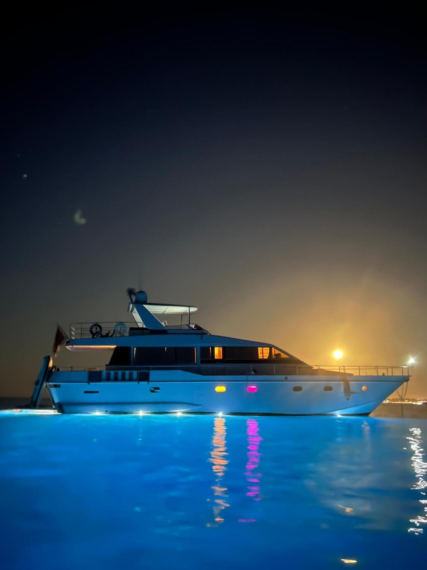 Riti Yacht Hotel Kalkara Eksteriør billede