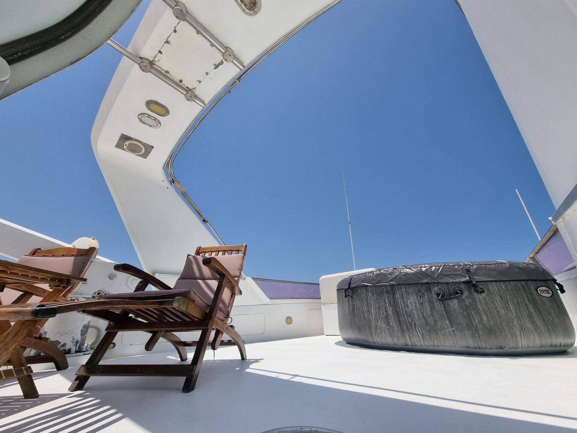 Riti Yacht Hotel Kalkara Eksteriør billede