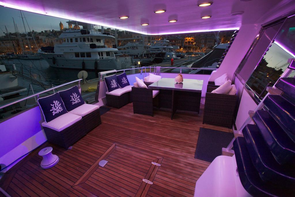 Riti Yacht Hotel Kalkara Eksteriør billede