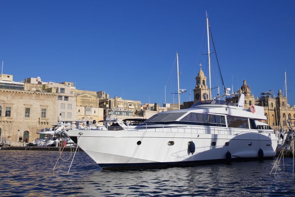 Riti Yacht Hotel Kalkara Eksteriør billede