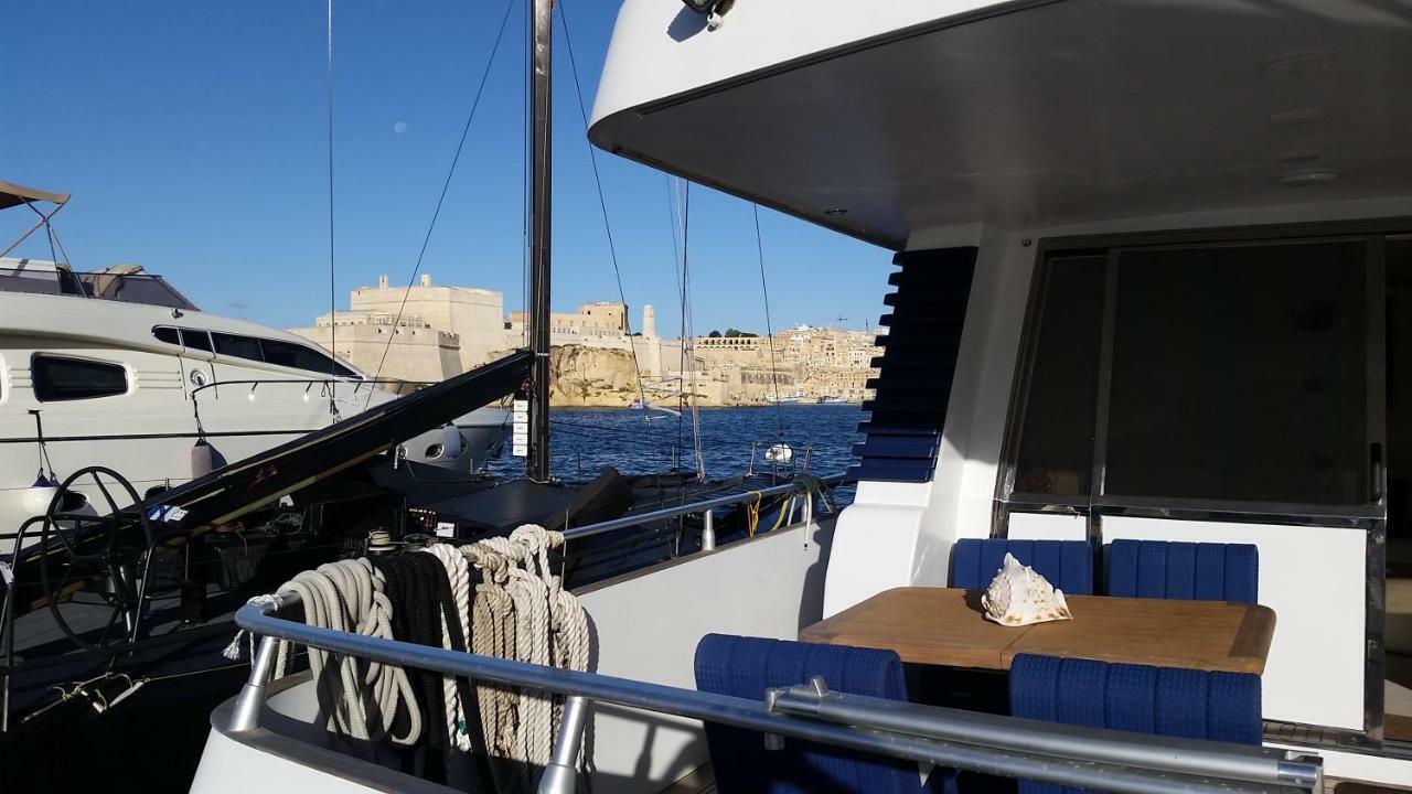 Riti Yacht Hotel Kalkara Eksteriør billede