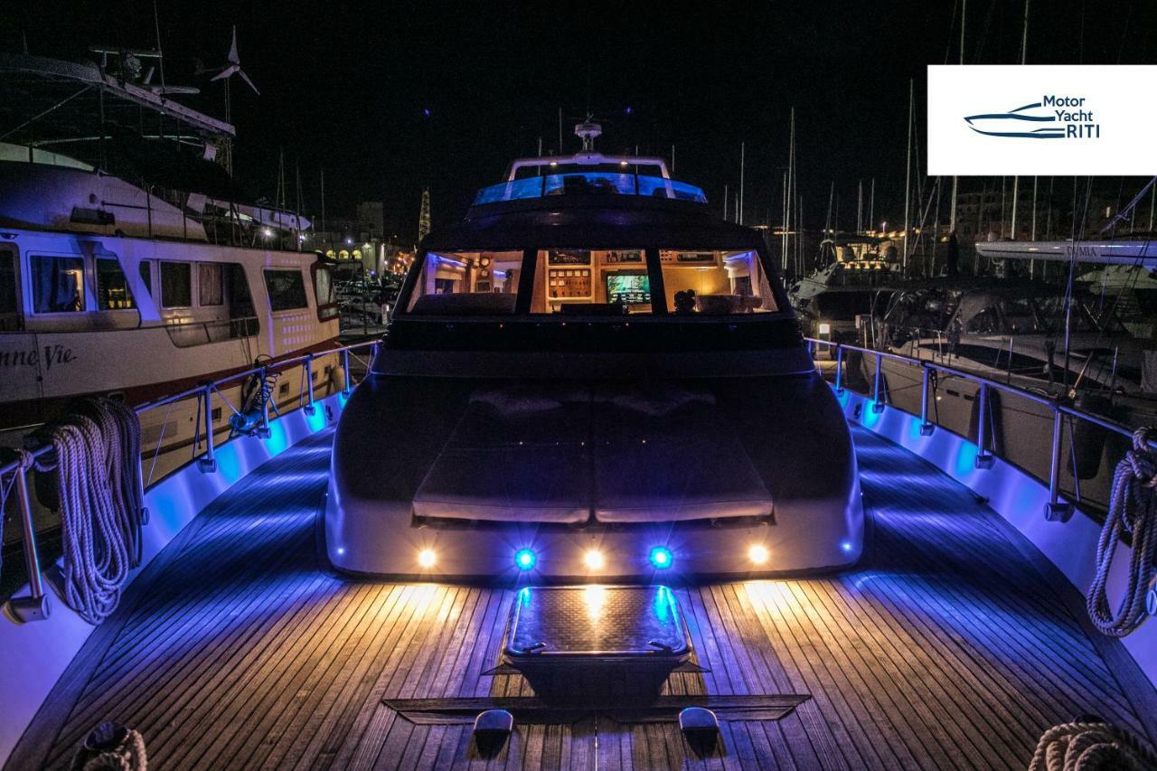 Riti Yacht Hotel Kalkara Eksteriør billede